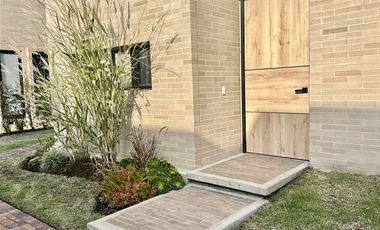 casa en venta en chuntame. Cod V5678