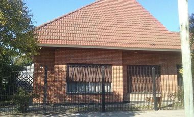 Vende: Chalet