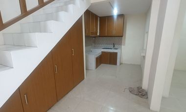 Rumah 3 Kamar 10 Menit ke Plaza Taman Harapan Baru Siap Huni J-39909