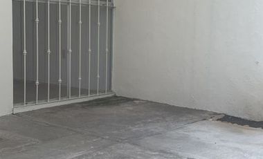 CASA EN VENTAEN EL VERGEL