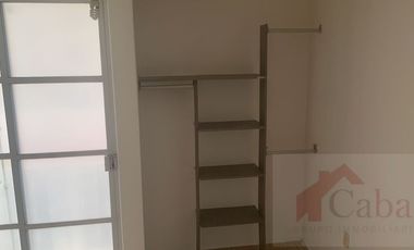 CASA EN VENTAEN EL VERGEL