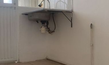 CASA EN VENTAEN EL VERGEL