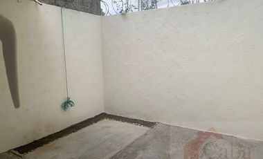 CASA EN VENTAEN EL VERGEL