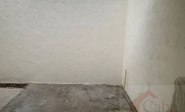 CASA EN VENTAEN EL VERGEL