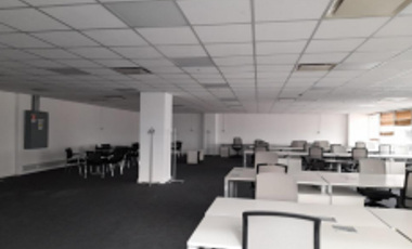 Oficina en Arriendo en Edificio Palladio /Metro Pedro de Valdivia