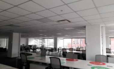 Oficina en Arriendo en Edificio Palladio /Metro Pedro de Valdivia