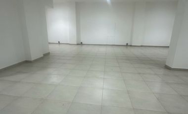 bodega en arriendo/venta en los naranjos. Cod V9072686