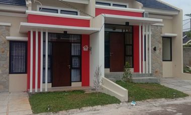 Rumah asri siap huni di pamulang tangsel