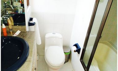 Apartamento amoblado en arriendo