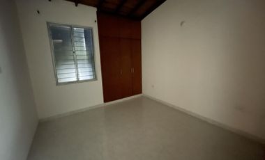 casa en venta en once de noviembre. Cod V5255