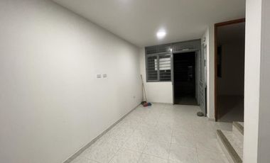 casa en venta en once de noviembre. Cod V5255