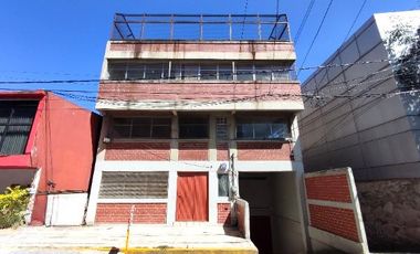 Edificio vertical para escuela en San Juan Totoltepec