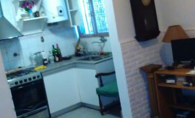 P-H FRENTE DE 3 AMBIENTES EN EXCELENTE ESTADO, PROXIMO AV MARQUEZ