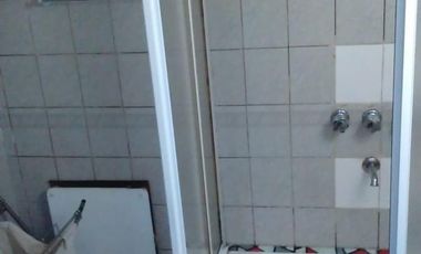 P-H FRENTE DE 3 AMBIENTES EN EXCELENTE ESTADO, PROXIMO AV MARQUEZ