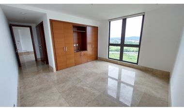 SE ALQUILA APARTAMENTO L/B EN SANTA MARIA GOLF 3 RECAMARAS $ 5000