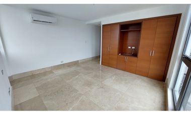 SE ALQUILA APARTAMENTO L/B EN SANTA MARIA GOLF 3 RECAMARAS $ 5000