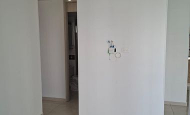 apartamento en arriendo en brisas de los Álamos. Cod A9191423
