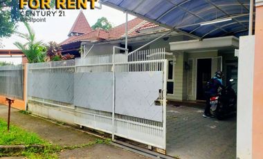 Di Sewakan Rumah Siap Huni 4 Kamar dekat Terminal Antapani, Bandung