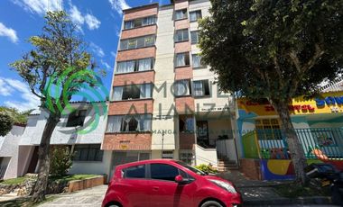 apartamento en arriendo en provenza. Cod A15813