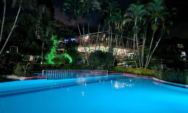 HOTEL Y CENTRO VACACIONAL EN VENTA CERCA A PEREIRA