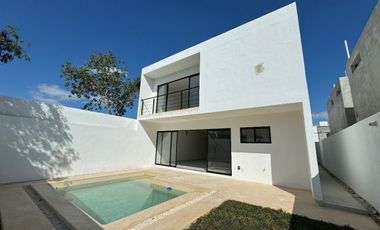 Casa en venta Mérida, Bellavista Dzityá, 4 habitaciones y páneles solares
