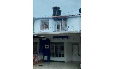 Vendo casa en conjunto Cerrado amplia sector San Jorge, Villavicencio