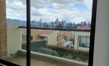 casa en arriendo/venta en cajicá. Cod A8124224
