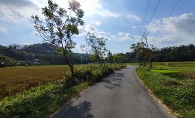 RUMAH MURAH BANGUNAN MEGAH DI SLEMAN HARGA 350 JT AN