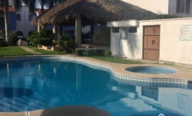 Casa vacacional en renta en Ixtapa Villas del Mar desde $2,800 x noche