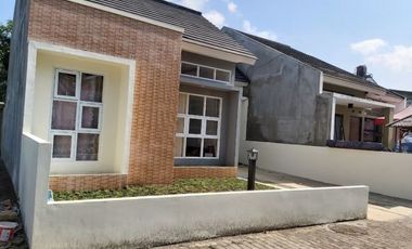 Ruko 2 Lantai Pinggir Jalan Raya Rancaekek,Strategis Banget
