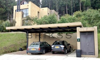 casa en venta en la calera. Cod V2124