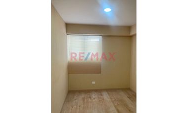 Departamento En Alquiler Frente Plaza Princiapal De Bellavista