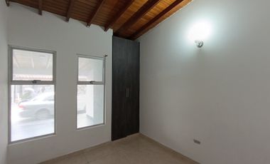 casa en venta en villa antigua. Cod V30357