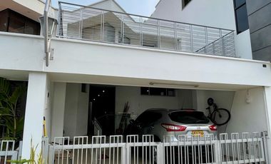 casa en arriendo/venta en av. libertadores. Cod A4926