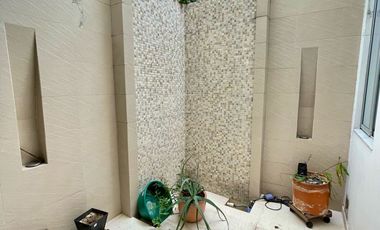 casa en arriendo/venta en av. libertadores. Cod A4926