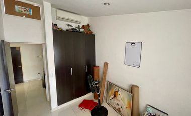 casa en arriendo/venta en av. libertadores. Cod A4926