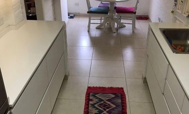 Alquiler de Casa  Amoblada 6amb En Echeverria del lago- Canning