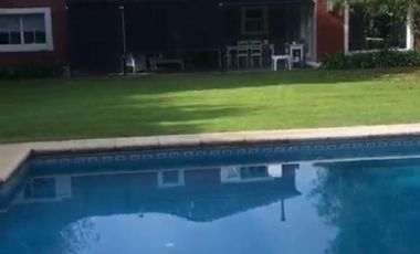Alquiler de Casa  Amoblada 6amb En Echeverria del lago- Canning