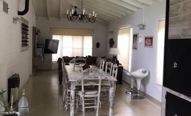 Alquiler de Casa  Amoblada 6amb En Echeverria del lago- Canning