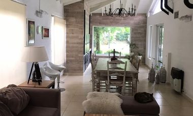 Alquiler de Casa  Amoblada 6amb En Echeverria del lago- Canning