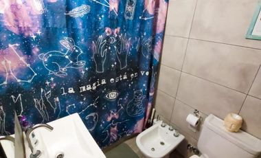 DEPARTAMENTO DOS AMBIENTES TODO AL FRENTE, BALCÓN, MODERNO