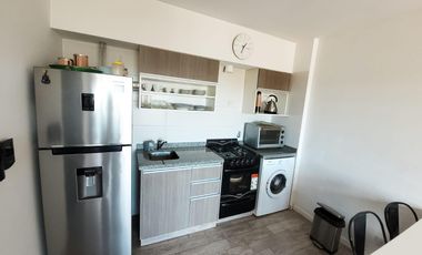 DEPARTAMENTO DOS AMBIENTES TODO AL FRENTE, BALCÓN, MODERNO