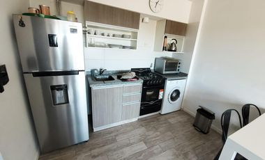 DEPARTAMENTO DOS AMBIENTES TODO AL FRENTE, BALCÓN, MODERNO