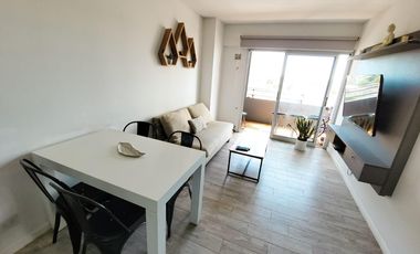 DEPARTAMENTO DOS AMBIENTES TODO AL FRENTE, BALCÓN, MODERNO