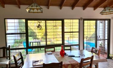 Casa en venta en Quilmes Este
