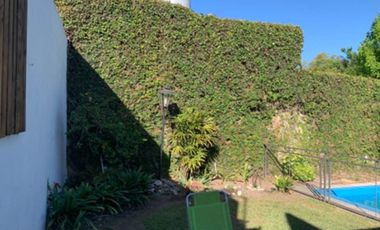 Casa en venta en Quilmes Este