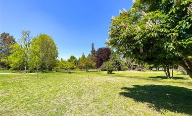 3 Casas en Terreno de 13.840 m2 en venta, Pirque