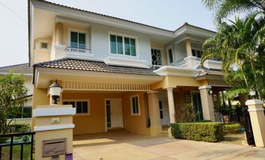 A spacious house 3 bed for rent or sale in Doi Saket, Chiang Mai