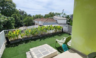 Rumah Strategis15 Menit ke Mall Summarecon Bekasi Hadap Utara J-37973