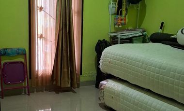 Rumah Strategis15 Menit ke Mall Summarecon Bekasi Hadap Utara J-37973